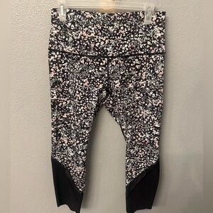 Lululemon patterned leggings